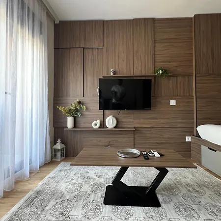 Mitra * Ζλάτιμπορ